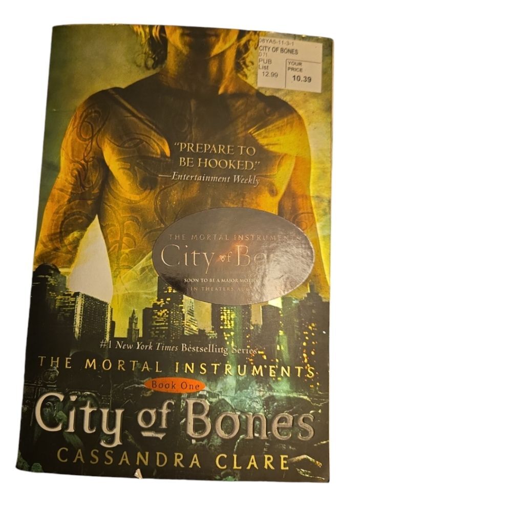 The Mortal Instruments - Book 1 - City of Bones
